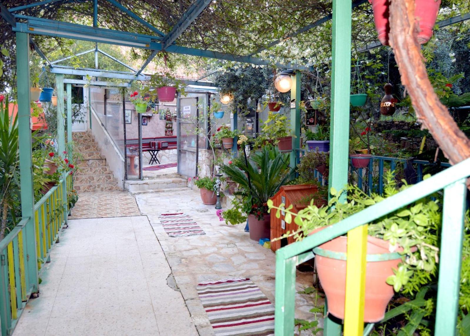 بيت الطبيعة Nature House Jarash Eksteriør bilde